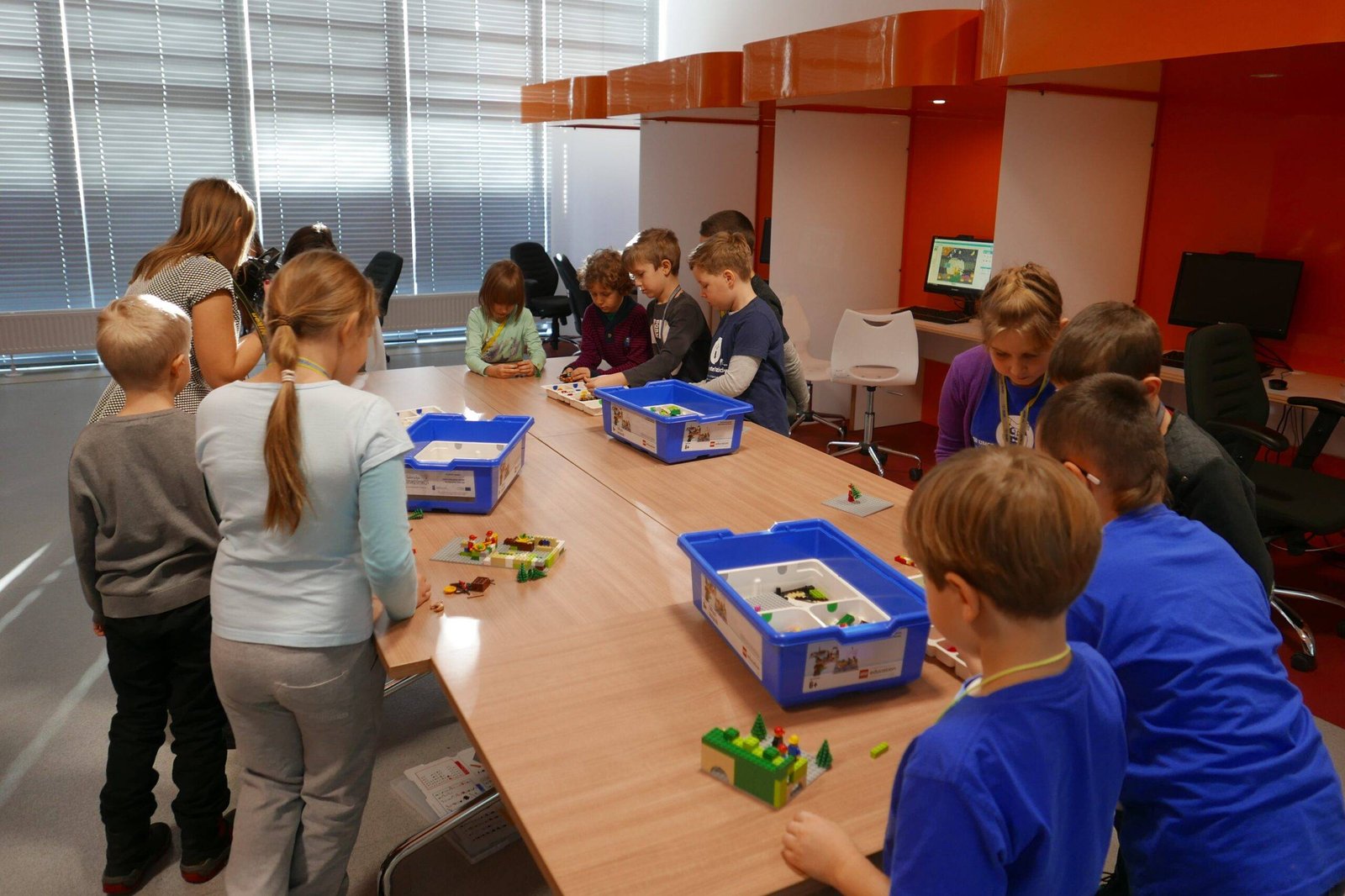 Uniwersytet Dziecięcy - Budowanie makiety z klocków Lego